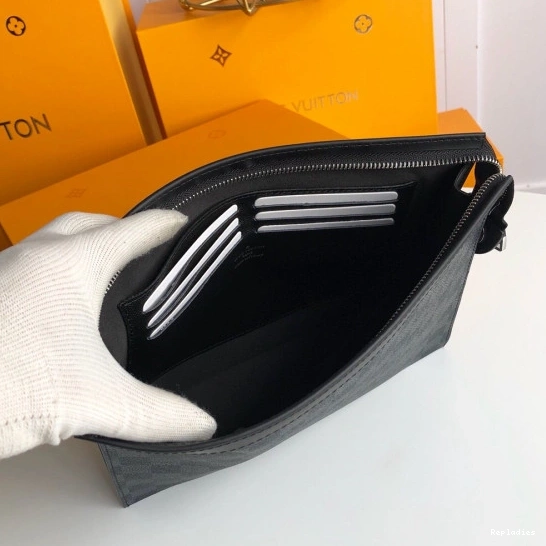 Cheap Louis M41696 Clutch Vuitton 0813